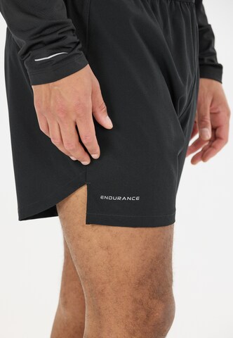 ENDURANCE Regular Shorts 'Letic' in Schwarz