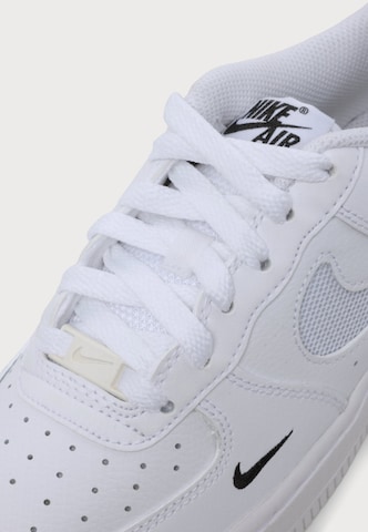 Nike Sportswear Tennarit 'AIR FORCE 1' värissä valkoinen