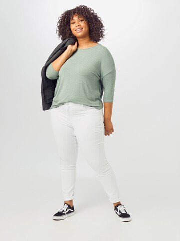 ONLY Carmakoma - Camisa 'LAMOUR' em verde