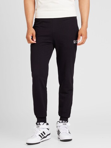 Trening de la EA7 Emporio Armani pe negru