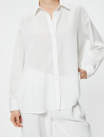 Koton Bluse in Weiß