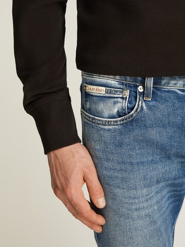 Calvin Klein JeansSlimfit Traperice - plava boja