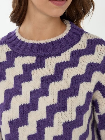 Hiccup Pullover in Lila