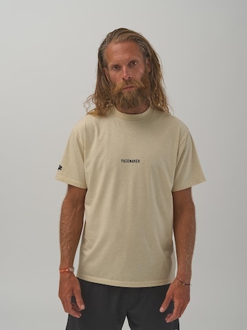 Pacemaker T-Shirt in Beige: predná strana