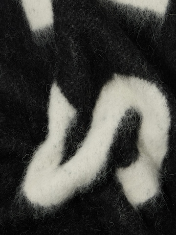 Copenhagen Studios Halsduk 'Shawl 13' i svart