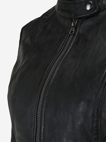 JDY Tall Between-season jacket 'EMILY' in Black