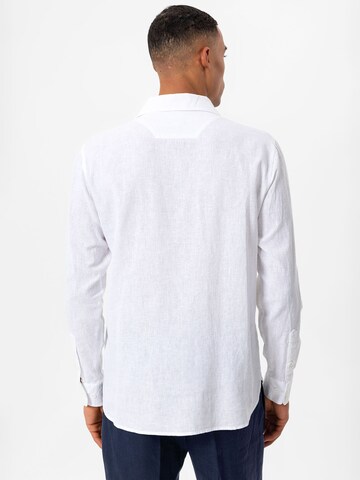 Coupe regular Chemise Antioch en blanc