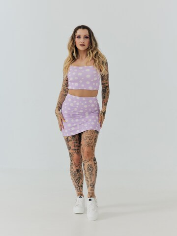 ABOUT YOU x Sharlota Top 'Gina' in Purple