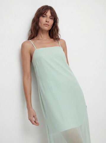 Robe VERSTIQUE en vert : devant