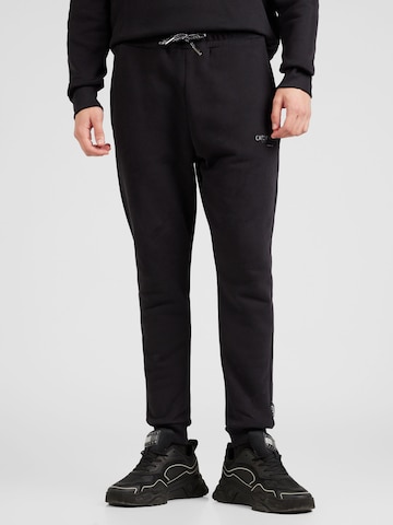 Carlo Colucci Tapered Broek 'De Salvo' in Zwart: voorkant