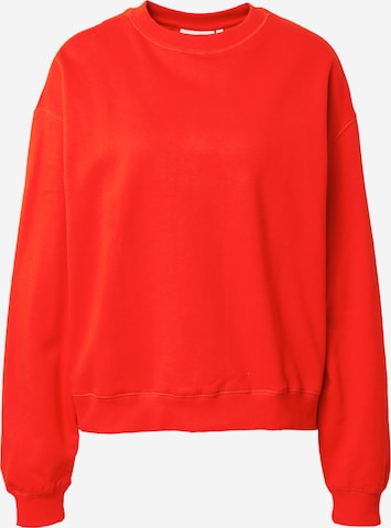 WEEKDAY Sweatshirt in Red: front