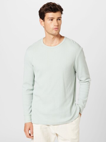 Cotton On Shirt in Green: front