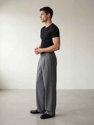 Loosefit Pantaloni 'The Erick Wide Leg Trousers' di ARMIE in grigio