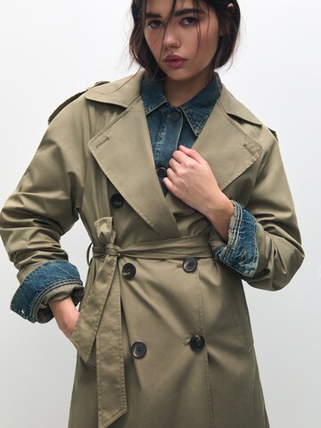 Pull&Bear Between-Seasons Coat in Green