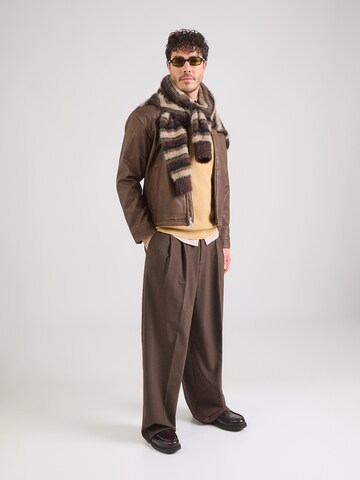 Calvin Klein Пуловер в жълто