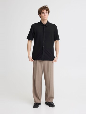 Casual Friday - Ajuste estrecho Camisa ' CFFolke ' en negro