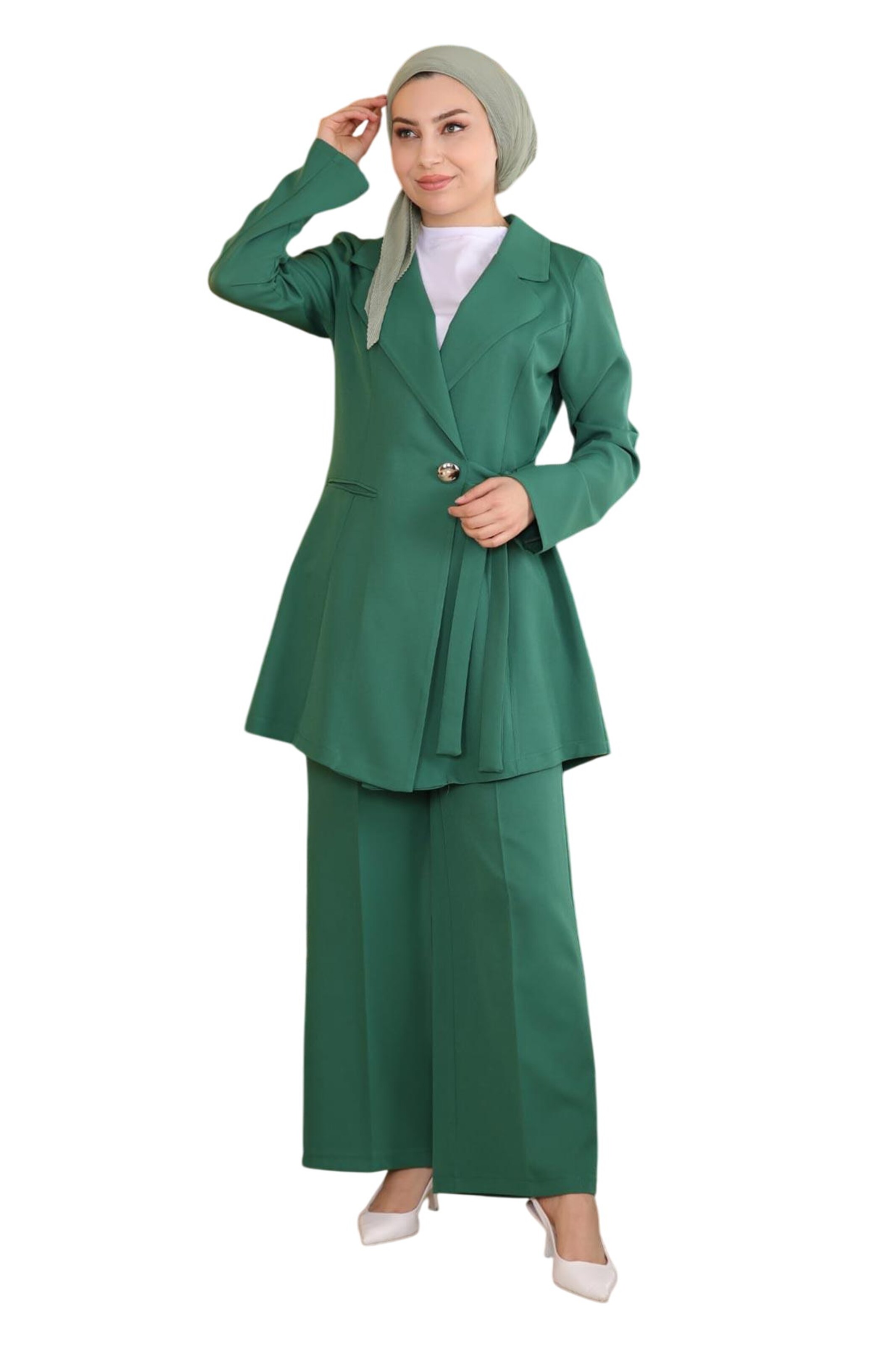 MODAMIHRAM Pantsuit in Green: front