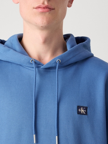 Sweat-shirt Calvin Klein Jeans en bleu