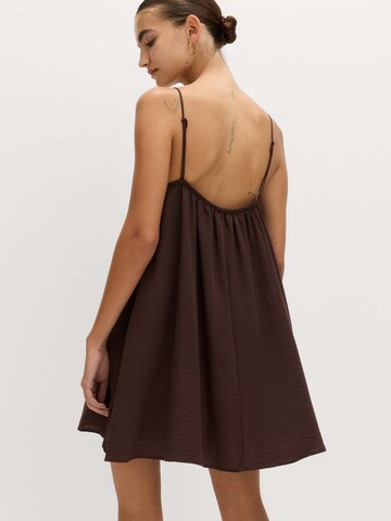 Marks & Spencer Kleid in Braun
