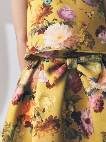 Next - Conjunto en amarillo