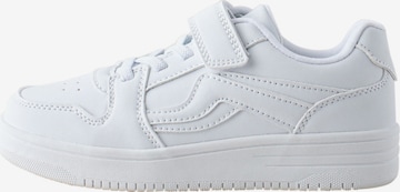 Next Tennarit värissä valkoinen: etupuoli