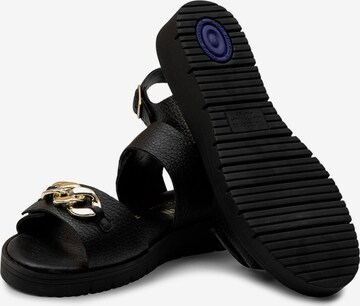 VITAFORM Strap Sandals in Black