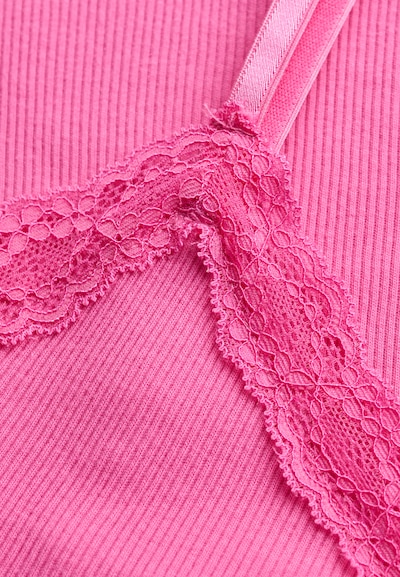 Superdry & Co Haut 'Essential' en M en rose, Vue avec produit