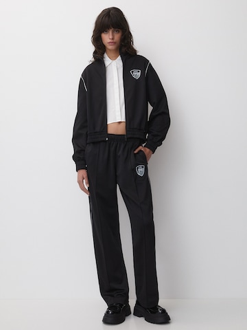 Pull&Bear Regular Broek in Zwart