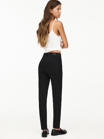 Slimfit Jeans di Pull&Bear in nero