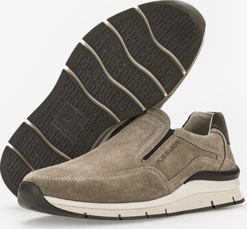 Pius Gabor Slip-ons in Beige