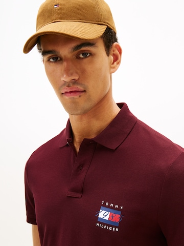 TOMMY HILFIGER Тениска в червено