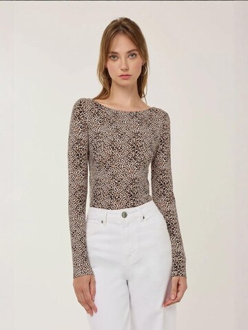Maglietta di Hiccup in beige: frontale