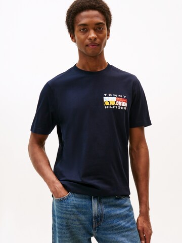 TOMMY HILFIGER Футболка в Синий: спереди