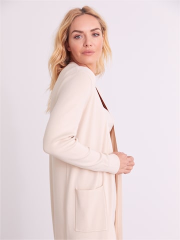 Cardigan 'Alena' ABOUT YOU x Iconic by Tatiana Kucharova en beige