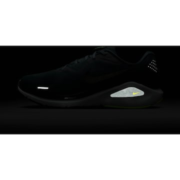 NIKE Laufschuhe 'STRUCTURE 26' in Schwarz