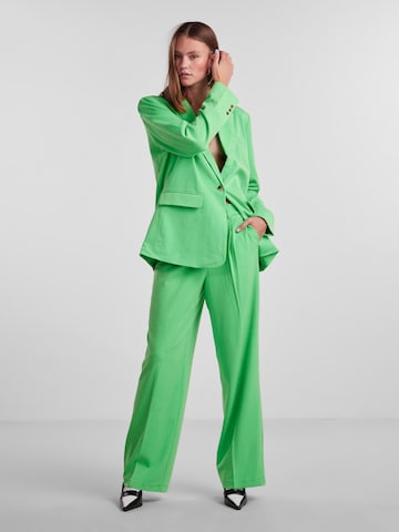 PIECES Wide leg Pleat-front trousers 'Serano' in Green