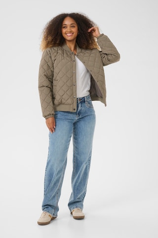 Veste mi-saison 'Arwen' Cream en vert