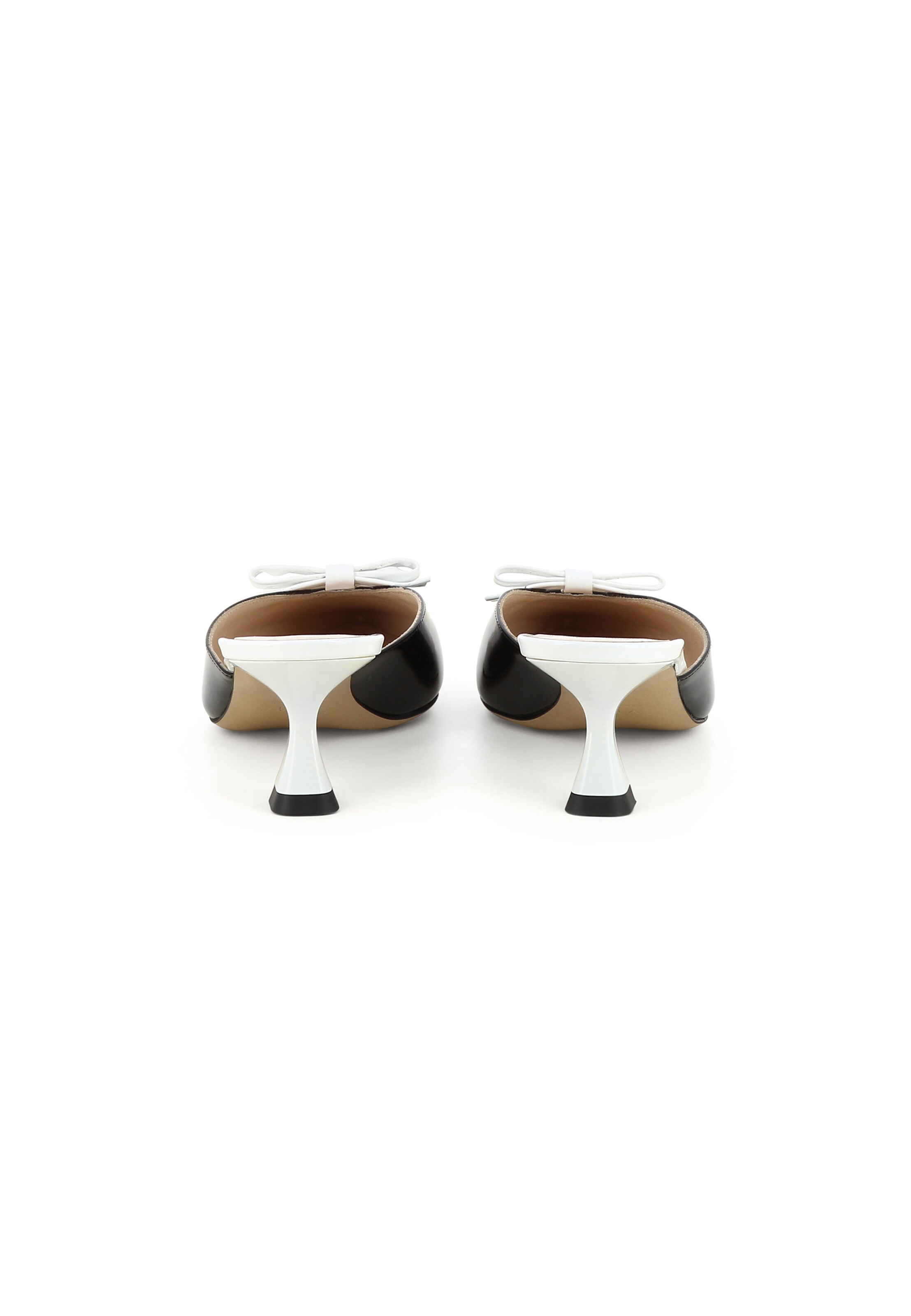 EVITA Muiltjes 'PERLA' in Zwart