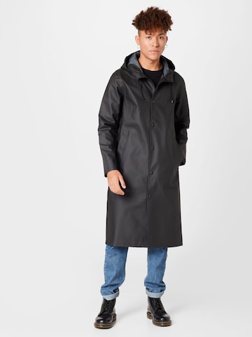 Stutterheim Kevad-sügismantel 'Stockholm', värv must: eest vaates