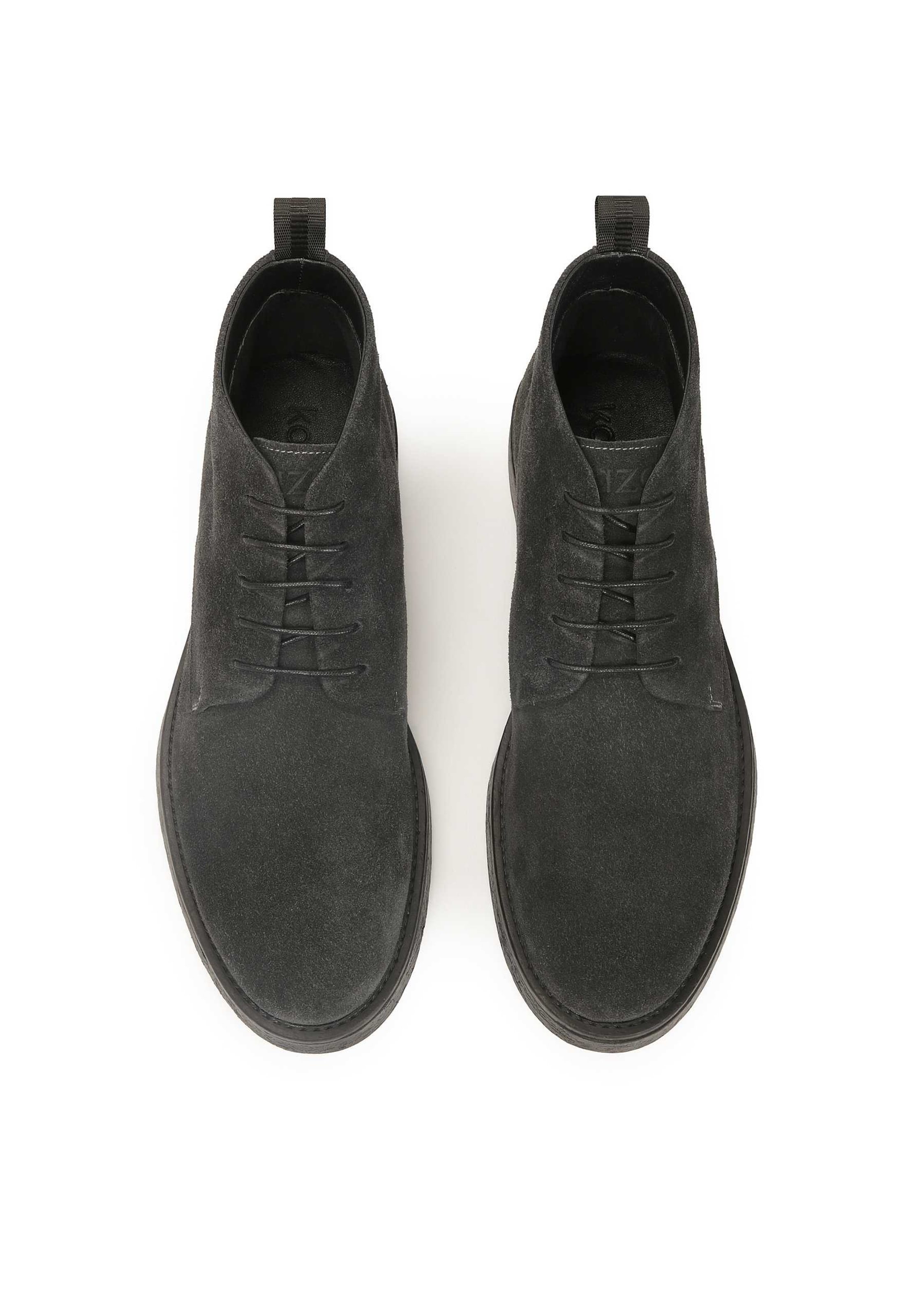 Bocanci cu șireturi de la Kazar pe gri