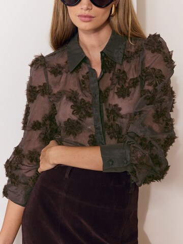 Lipsy Blouse in Brown