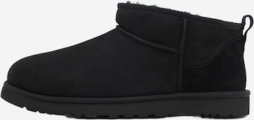Boots 'Classic Ultra Mini' di UGG in nero: frontale
