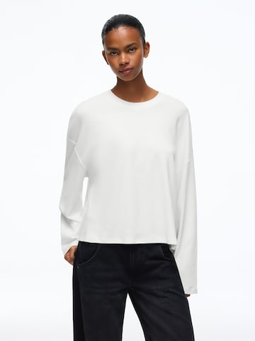 Maglia extra large di Bershka in bianco: frontale