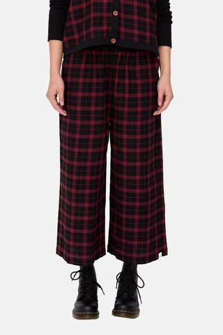 Turtledove London Regular Hose in Rot: Vorderseite