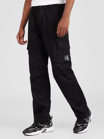 Calvin Klein Jeans Regular Cargobroek 'Essential' in Zwart: voorkant