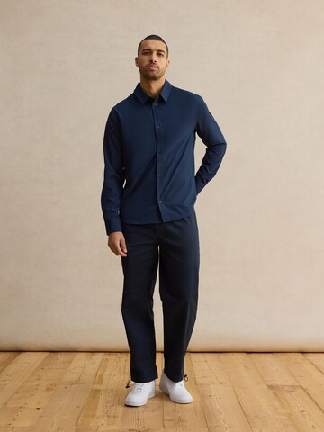 DAN FOX APPAREL Regular fit Overhemd 'Kian' in Blauw