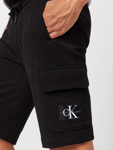Calvin Klein Jeans Regular Shorts in Schwarz