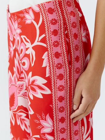 OUI Loosefit Hose in Rot