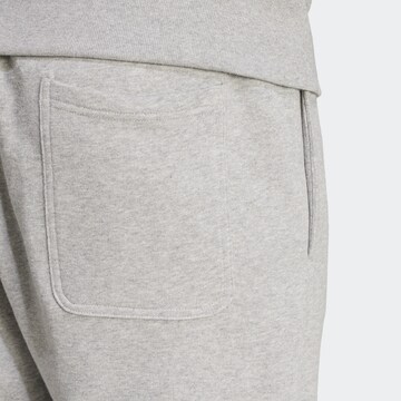 ADIDAS SPORTSWEAR Конический (Tapered) Спортивные штаны в Серый