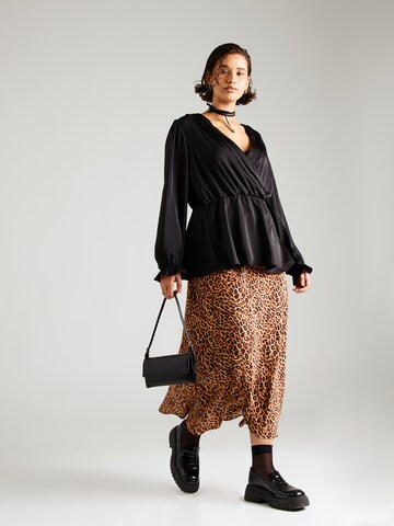 Vero Moda Curve - Blusa en negro